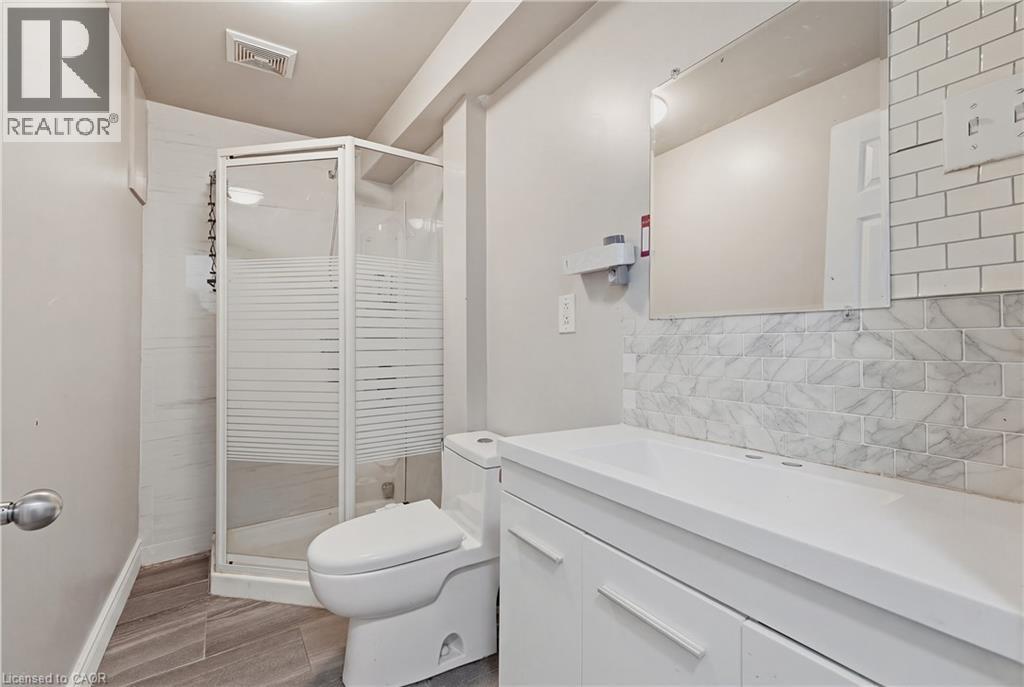 147 Kemp Crescent, Guelph, Ontario  N1E 0K1 - Photo 27 - 40811716