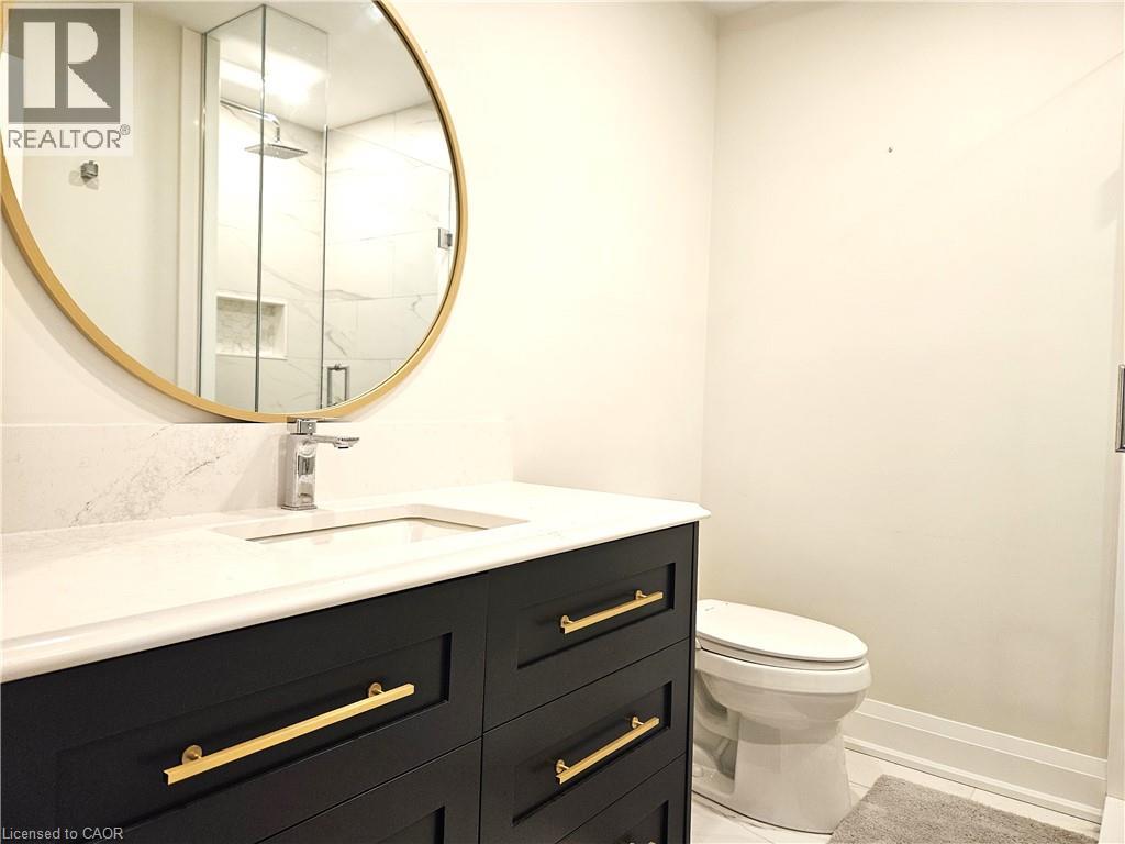 2 Aquasanta Crescent, Hamilton, Ontario  L9B 2K8 - Photo 17 - 40811389