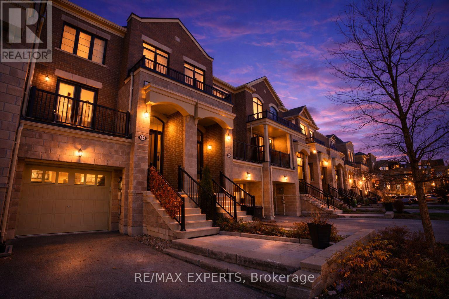 10 AUGUSTUS TERRACE, Toronto, Ontario