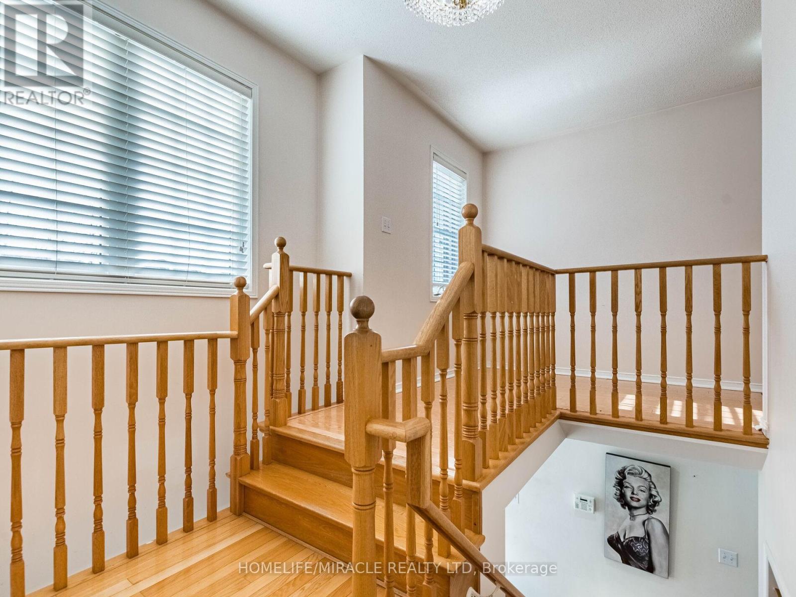5 Sams Crescent, Brampton (Fletcher's Meadow), Ontario  L7A 3T8 - Photo 24 - W12879334