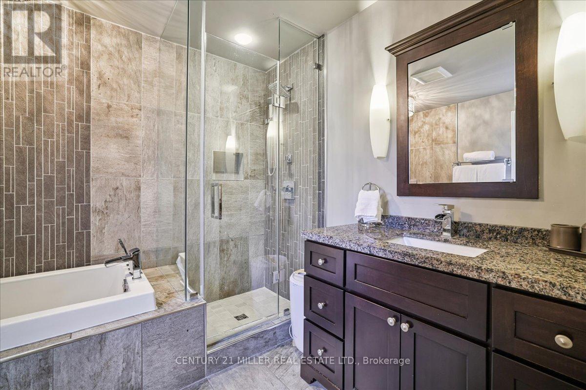 2144 Grand Ravine Drive, Oakville (Ro River Oaks), Ontario  L6H 6B4 - Photo 23 - W12879346