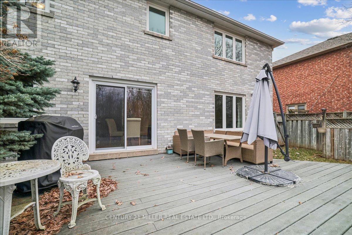 2144 Grand Ravine Drive, Oakville (Ro River Oaks), Ontario  L6H 6B4 - Photo 29 - W12879346