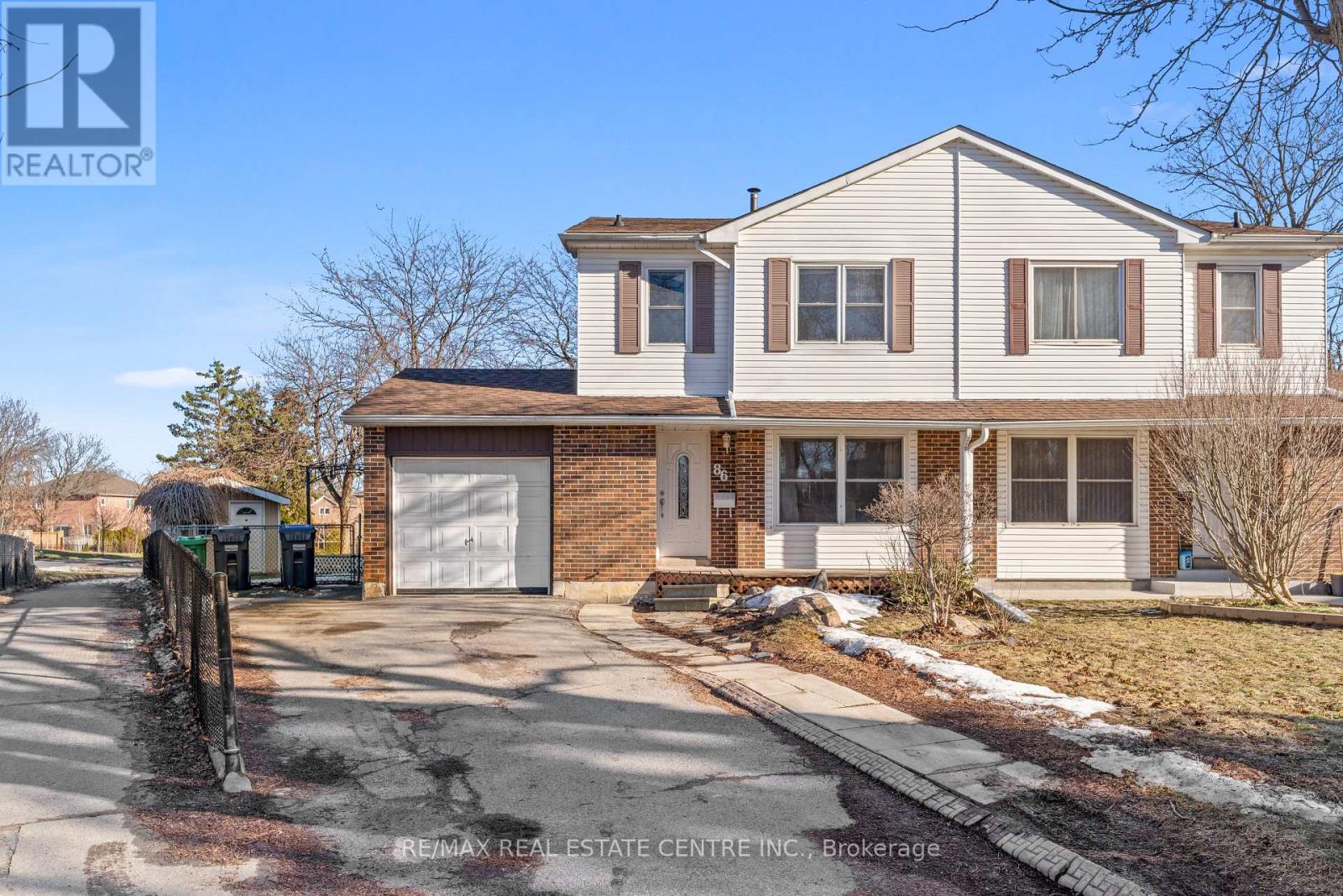 86 Judith Crescent, Brampton (Northgate), Ontario  L6S 3J4 - Photo 1 - W12879406