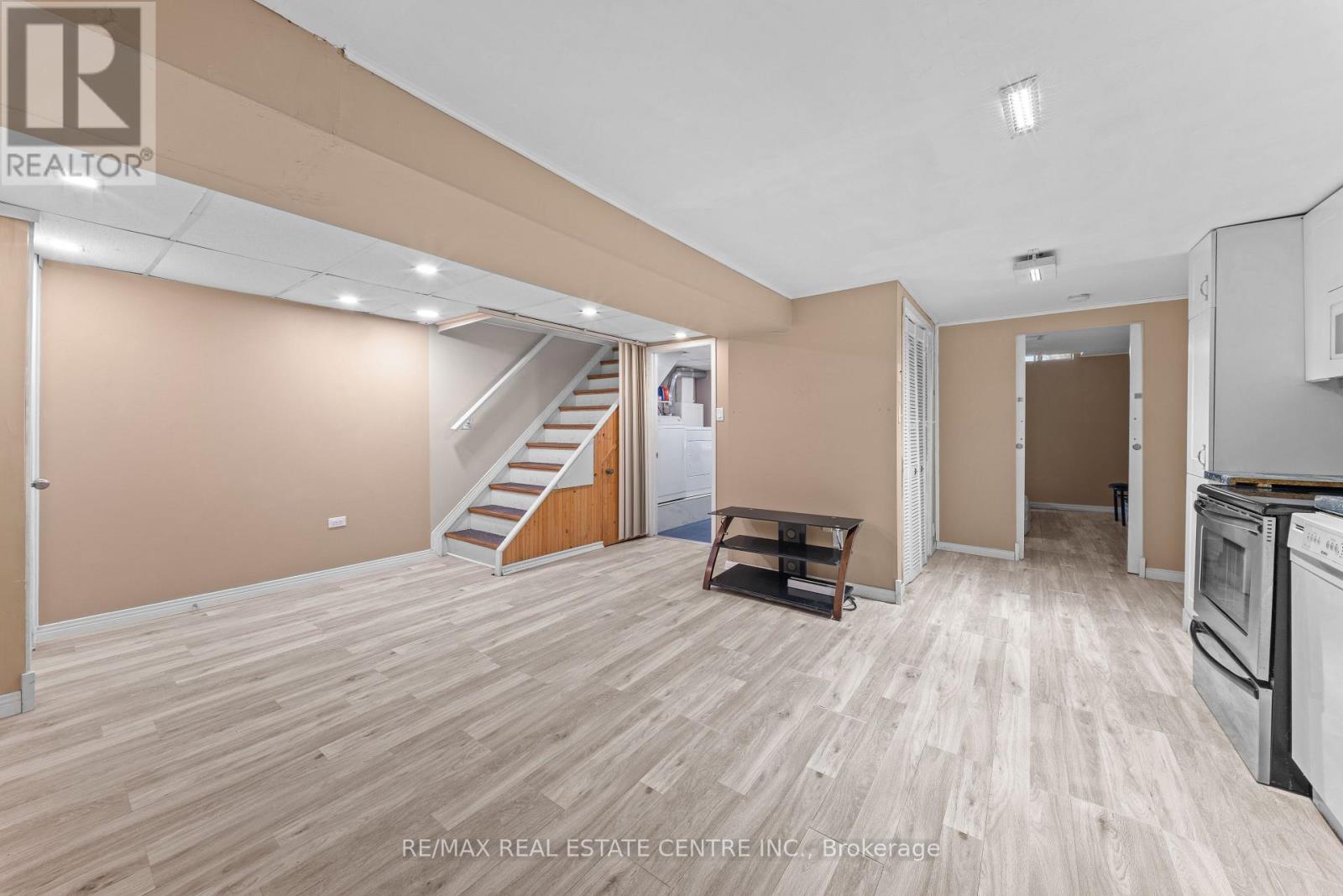 86 Judith Crescent, Brampton (Northgate), Ontario  L6S 3J4 - Photo 25 - W12879406