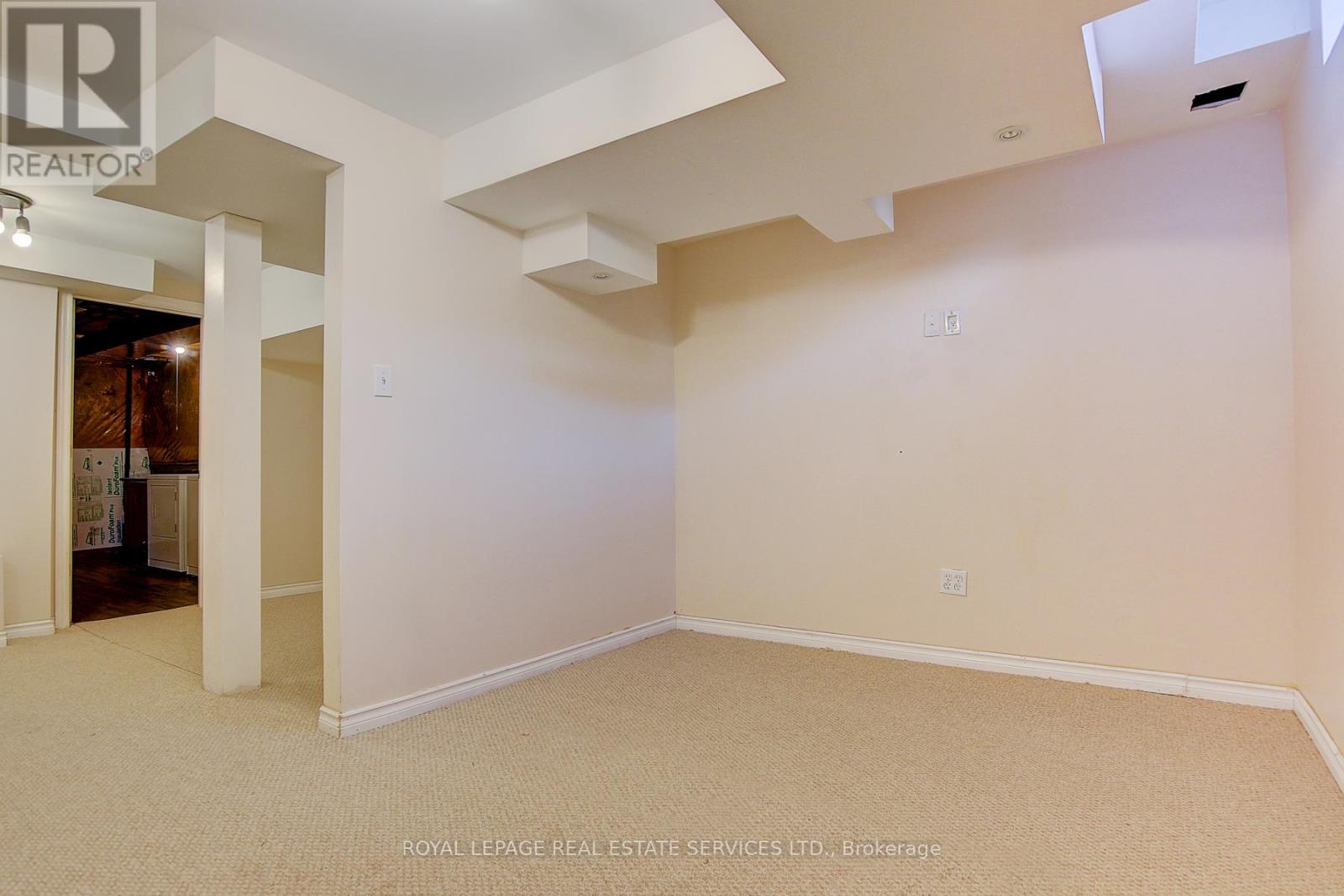 1498 Pinecliff Road, Oakville (Wt West Oak Trails), Ontario  L6M 4A8 - Photo 5 - W12879420