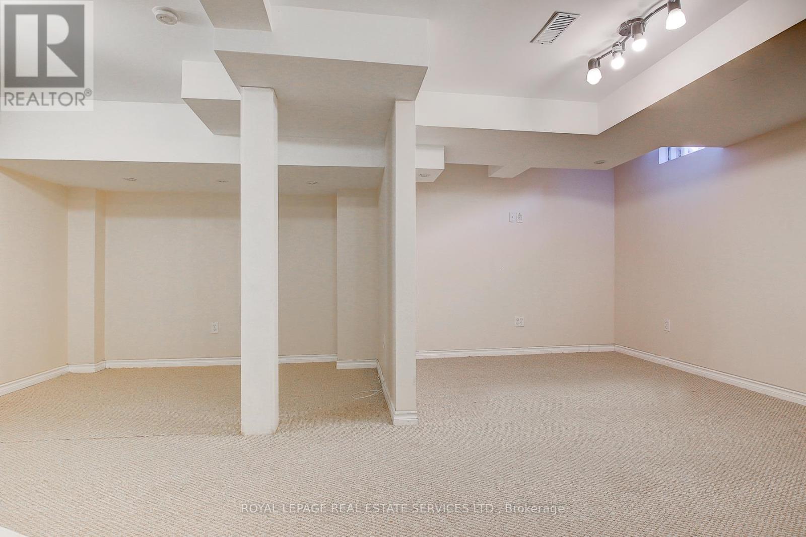 1498 Pinecliff Road, Oakville (Wt West Oak Trails), Ontario  L6M 4A8 - Photo 6 - W12879420