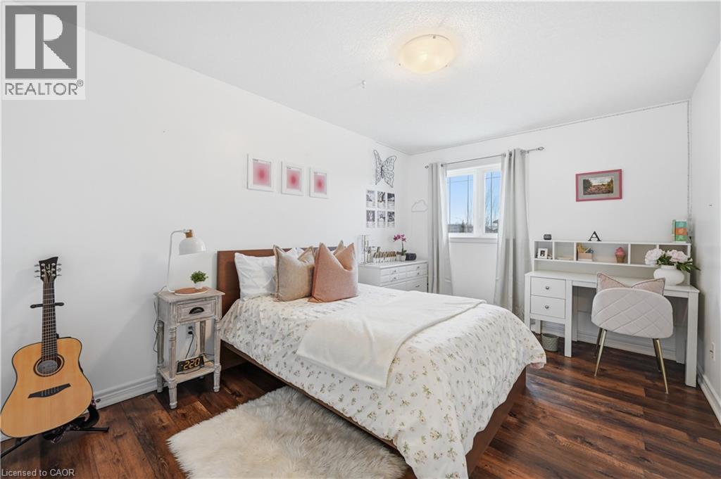 64 Springvalley Crescent, Hamilton, Ontario  L9C 7X3 - Photo 30 - 40810533