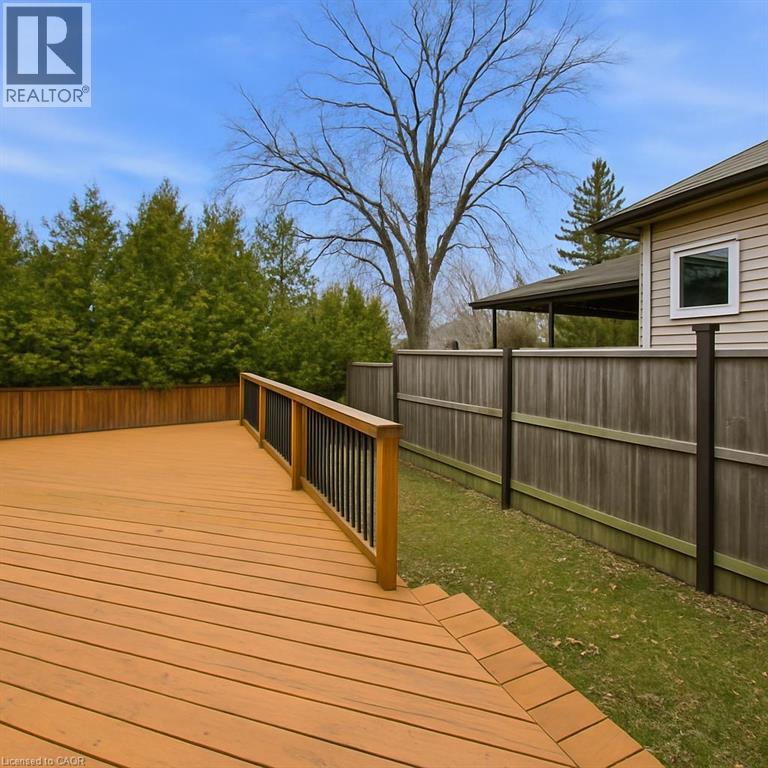 64 Springvalley Crescent, Hamilton, Ontario  L9C 7X3 - Photo 39 - 40810533