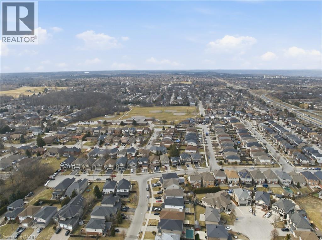 64 Springvalley Crescent, Hamilton, Ontario  L9C 7X3 - Photo 43 - 40810533