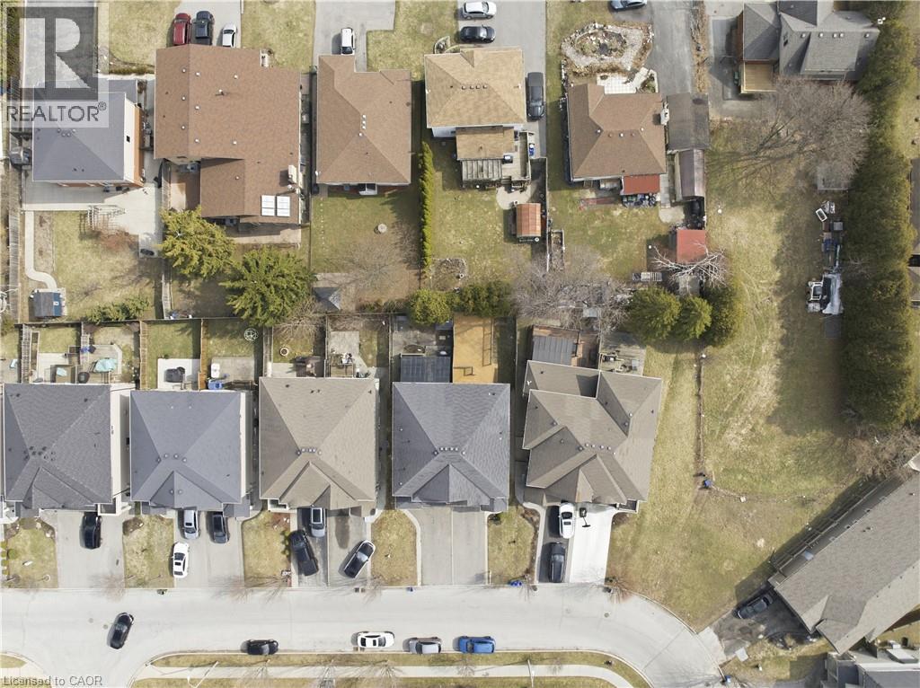 64 Springvalley Crescent, Hamilton, Ontario  L9C 7X3 - Photo 46 - 40810533