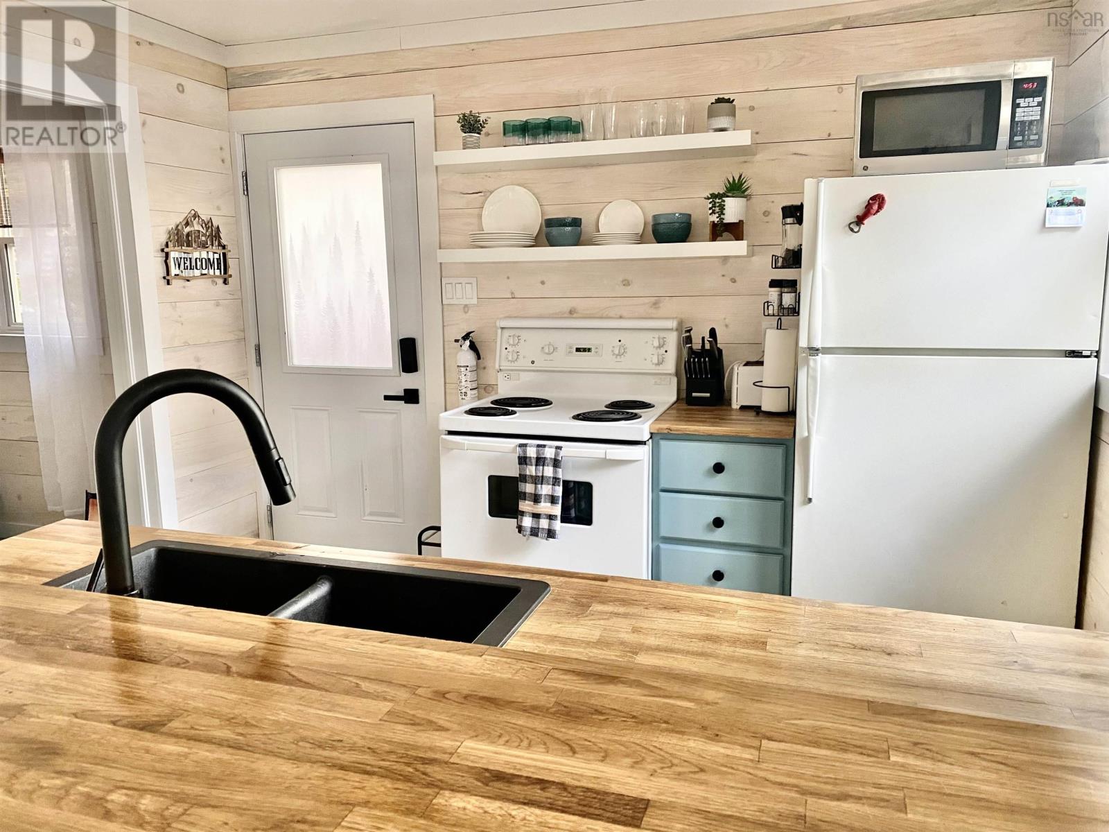 195 Falkenham Road, East Dalhousie, Nova Scotia  B0R 1H0 - Photo 11 - 202604492