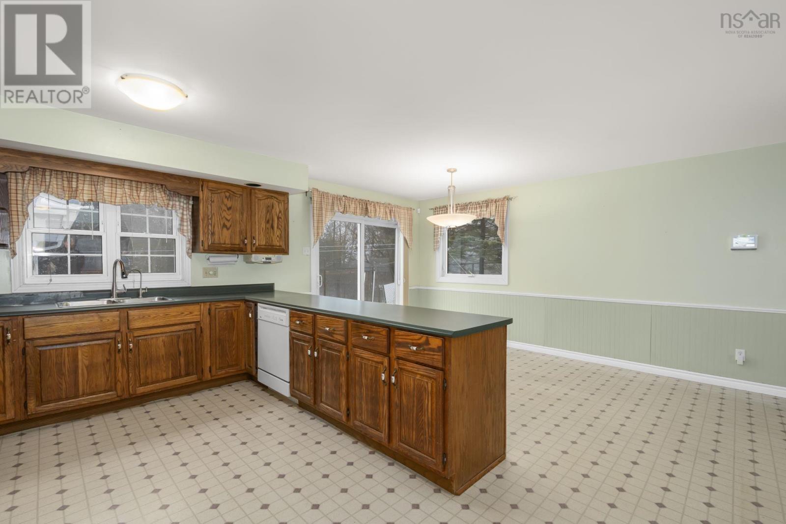 218 Donegal Drive, Cole Harbour, Nova Scotia  B2V 1P3 - Photo 14 - 202604511