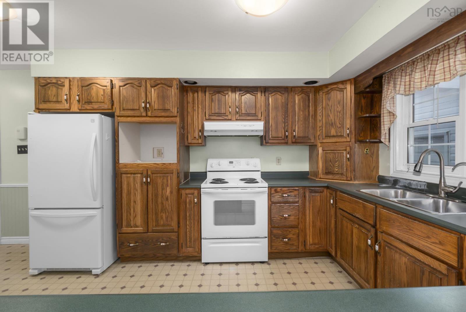 218 Donegal Drive, Cole Harbour, Nova Scotia  B2V 1P3 - Photo 11 - 202604511