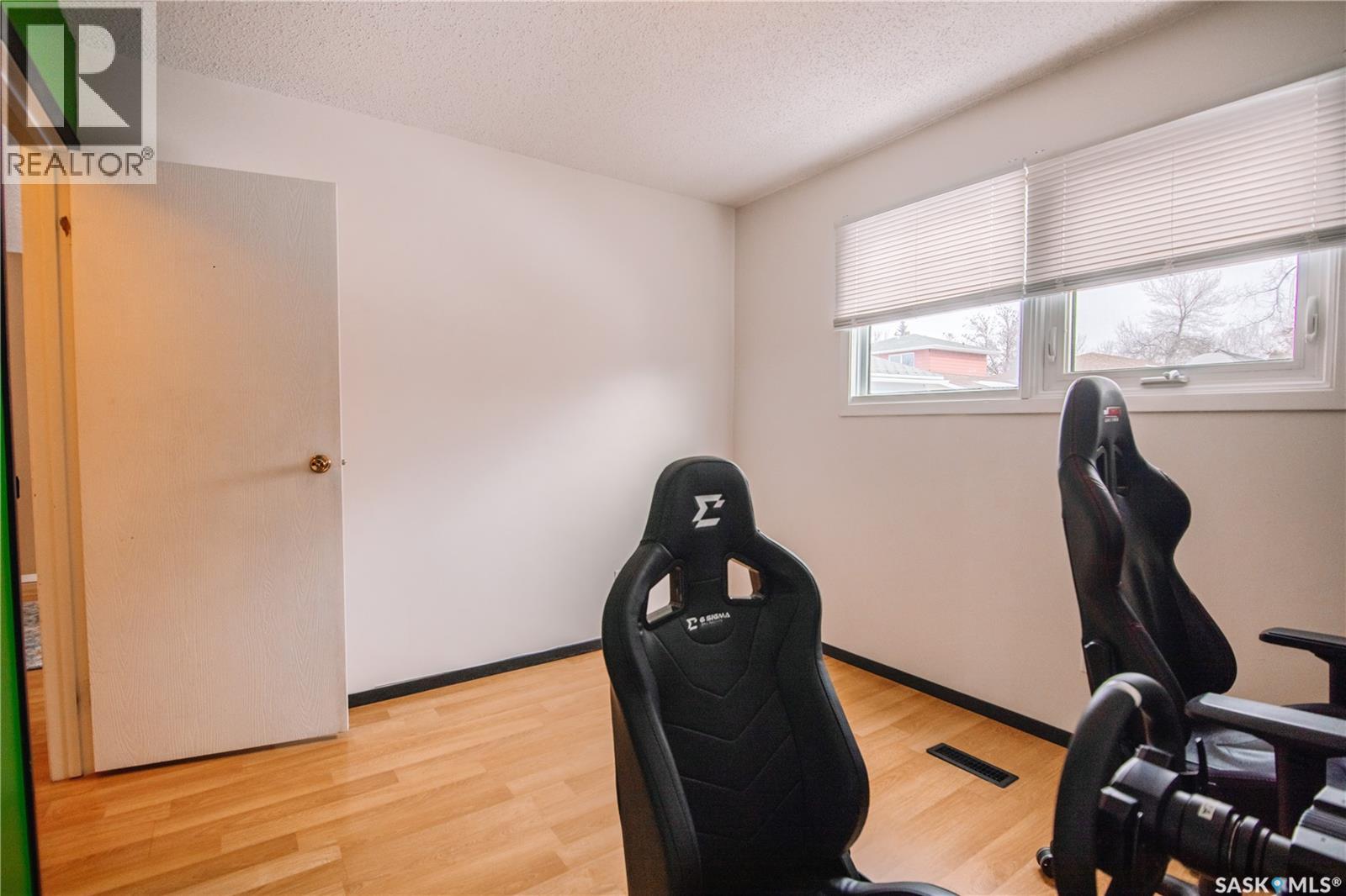 203 Paynter Crescent, Regina, Saskatchewan  S4X 2A9 - Photo 18 - SK030367