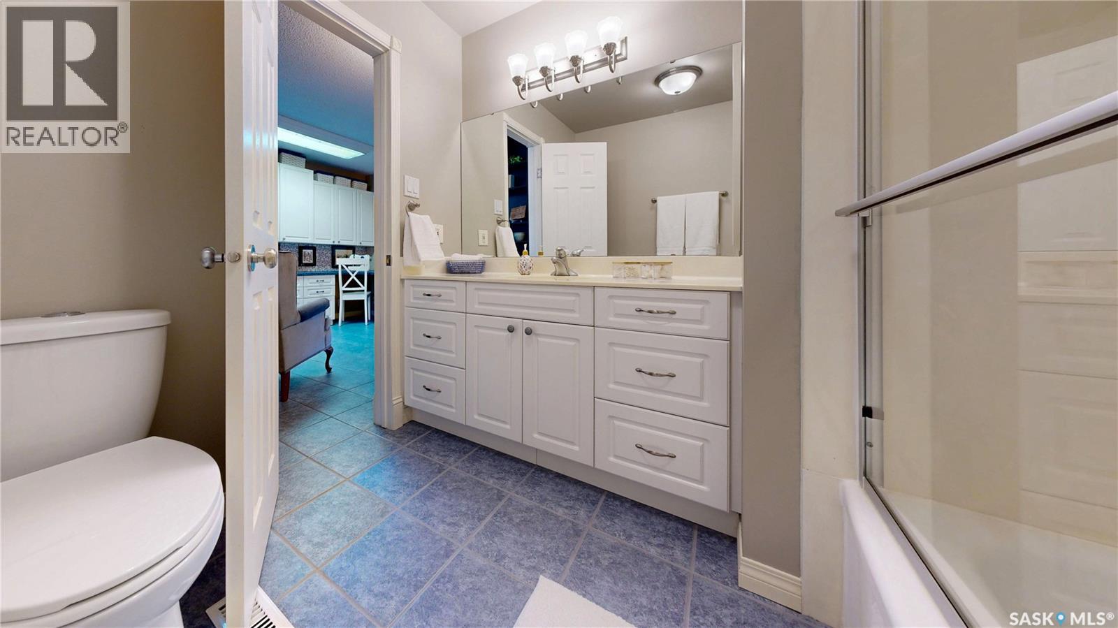 Dr 110 Quincy Drive, Regina, Saskatchewan  S4S 6M1 - Photo 29 - SK030351