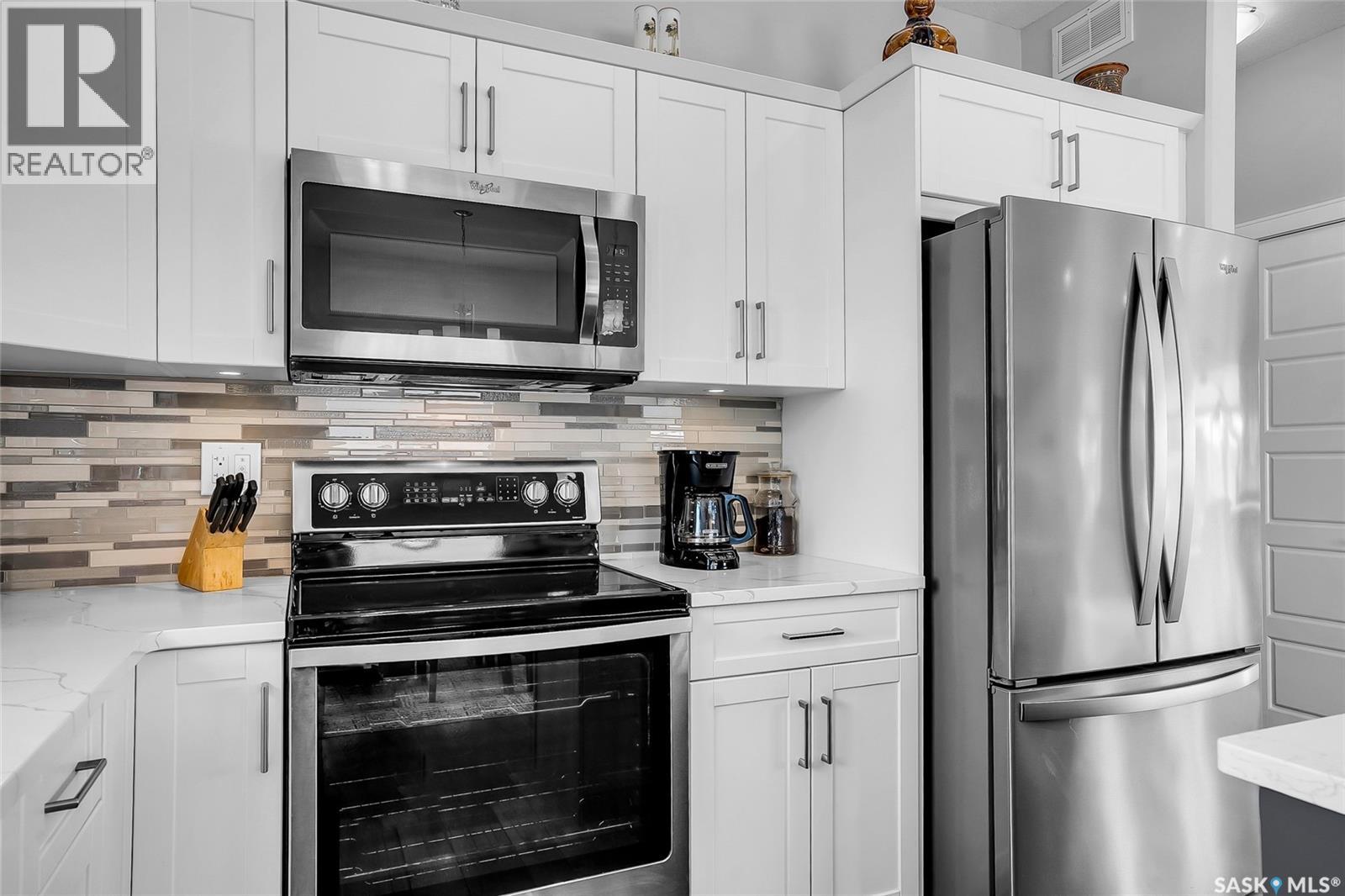 201 Cowan Crescent, Martensville, Saskatchewan  S0K 2T1 - Photo 16 - SK030198