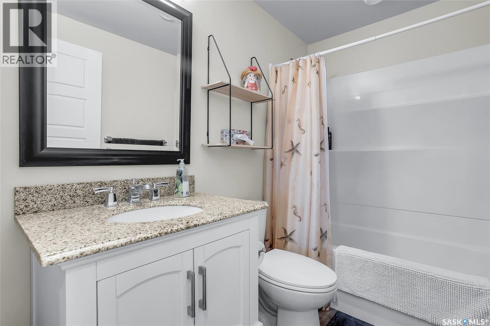 201 Cowan Crescent, Martensville, Saskatchewan  S0K 2T1 - Photo 35 - SK030198