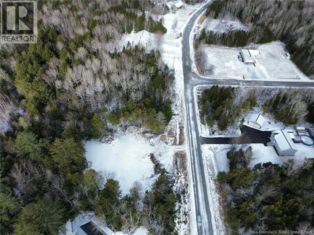 44 Shallon Lane, Fredericton, New Brunswick  E3A 9R4 - Photo 3 - NB135039