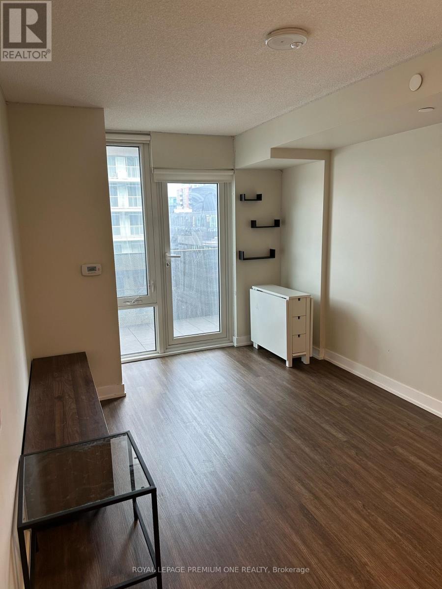 918 - 38 Monte Kwinter Court, Toronto (Clanton Park), Ontario  M3H 0E2 - Photo 8 - C12876704