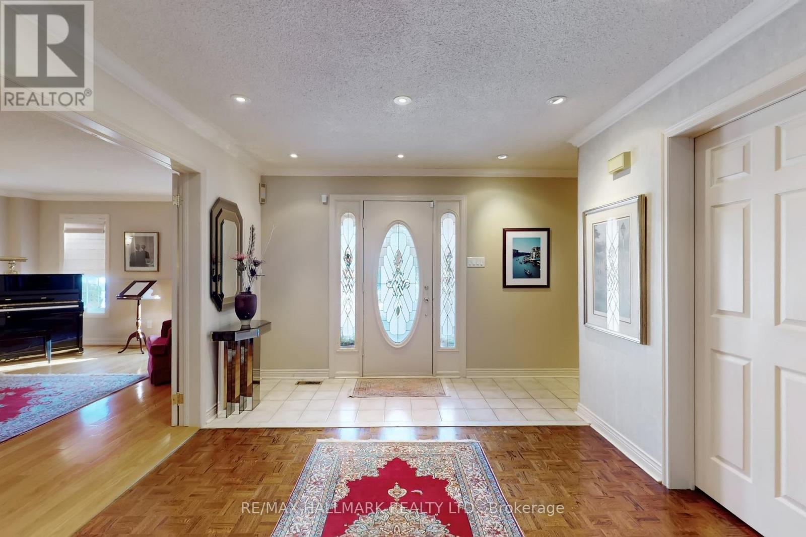 28 White Lodge Crescent, Richmond Hill (Mill Pond), Ontario  L4C 9A1 - Photo 23 - N12773720