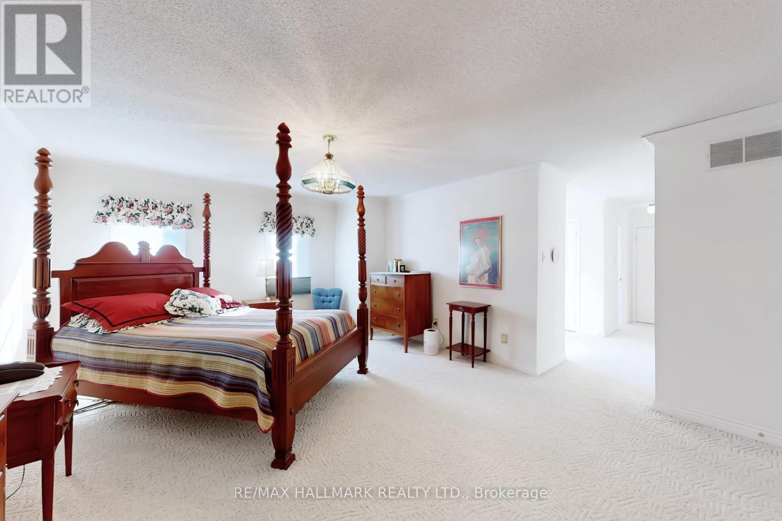 28 White Lodge Crescent, Richmond Hill (Mill Pond), Ontario  L4C 9A1 - Photo 30 - N12773720