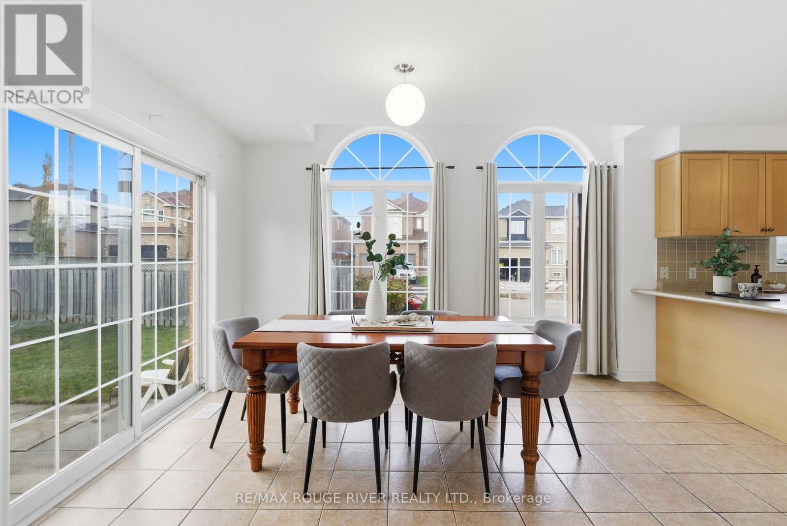 36 Tormina Boulevard, Whitby, Ontario  L1R 3B4 - Photo 23 - E12879554