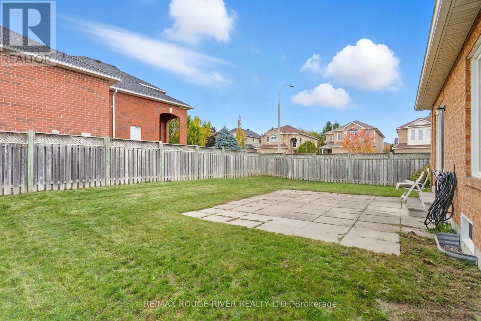 36 Tormina Boulevard, Whitby, Ontario  L1R 3B4 - Photo 35 - E12879554