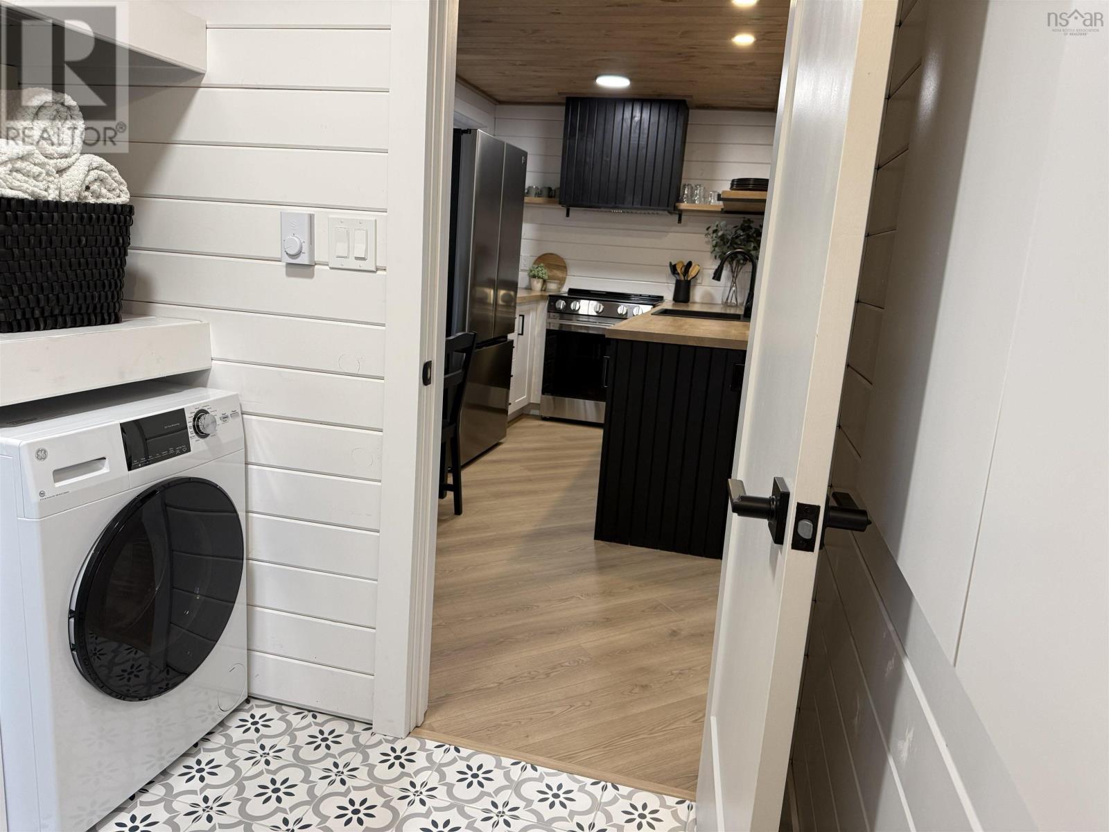 21 Beechwood Ridge Road, Labelle, Nova Scotia  B0T 1E0 - Photo 14 - 202604515