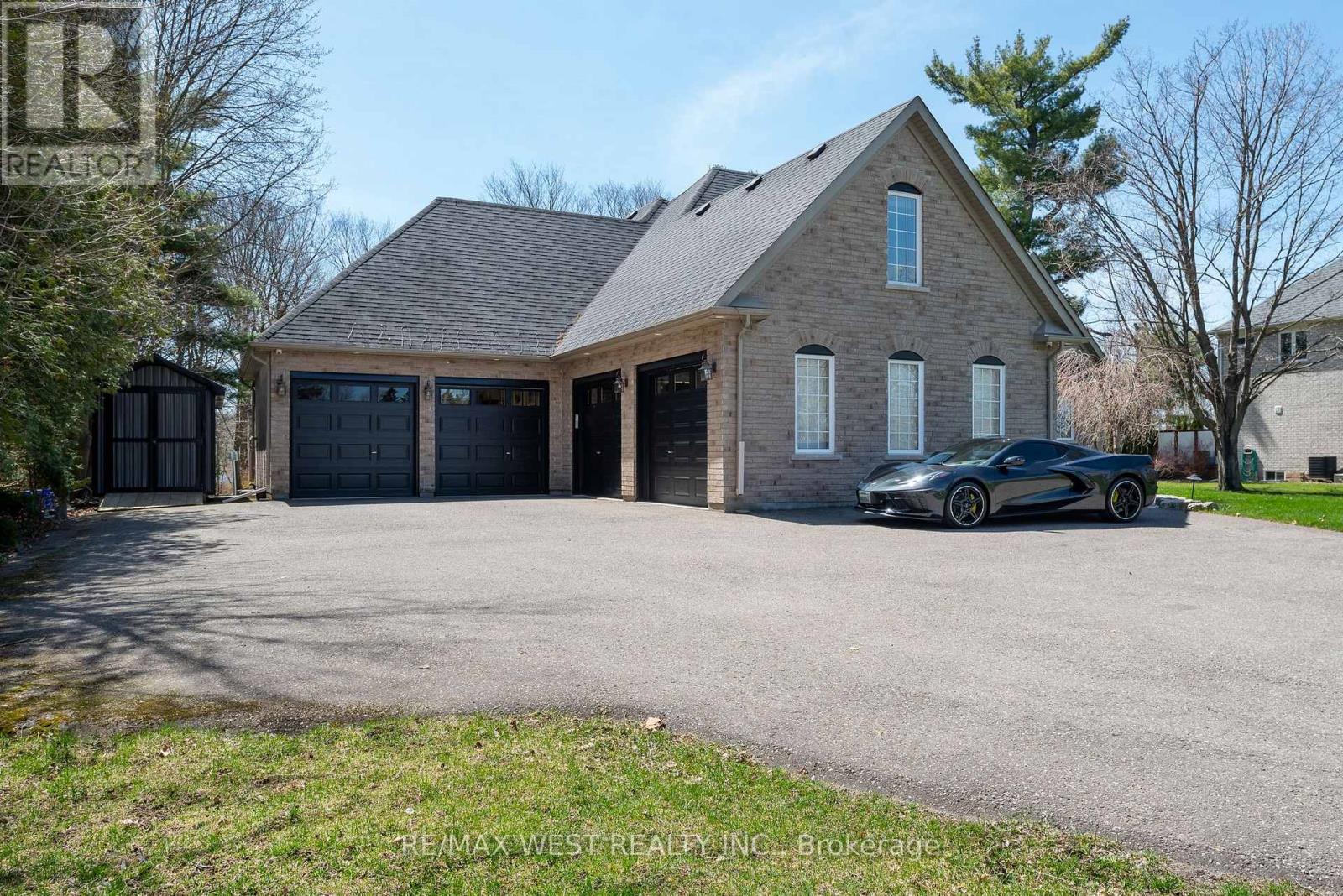 252 Main Street, Erin, Ontario  N0B 1T0 - Photo 2 - X12879490