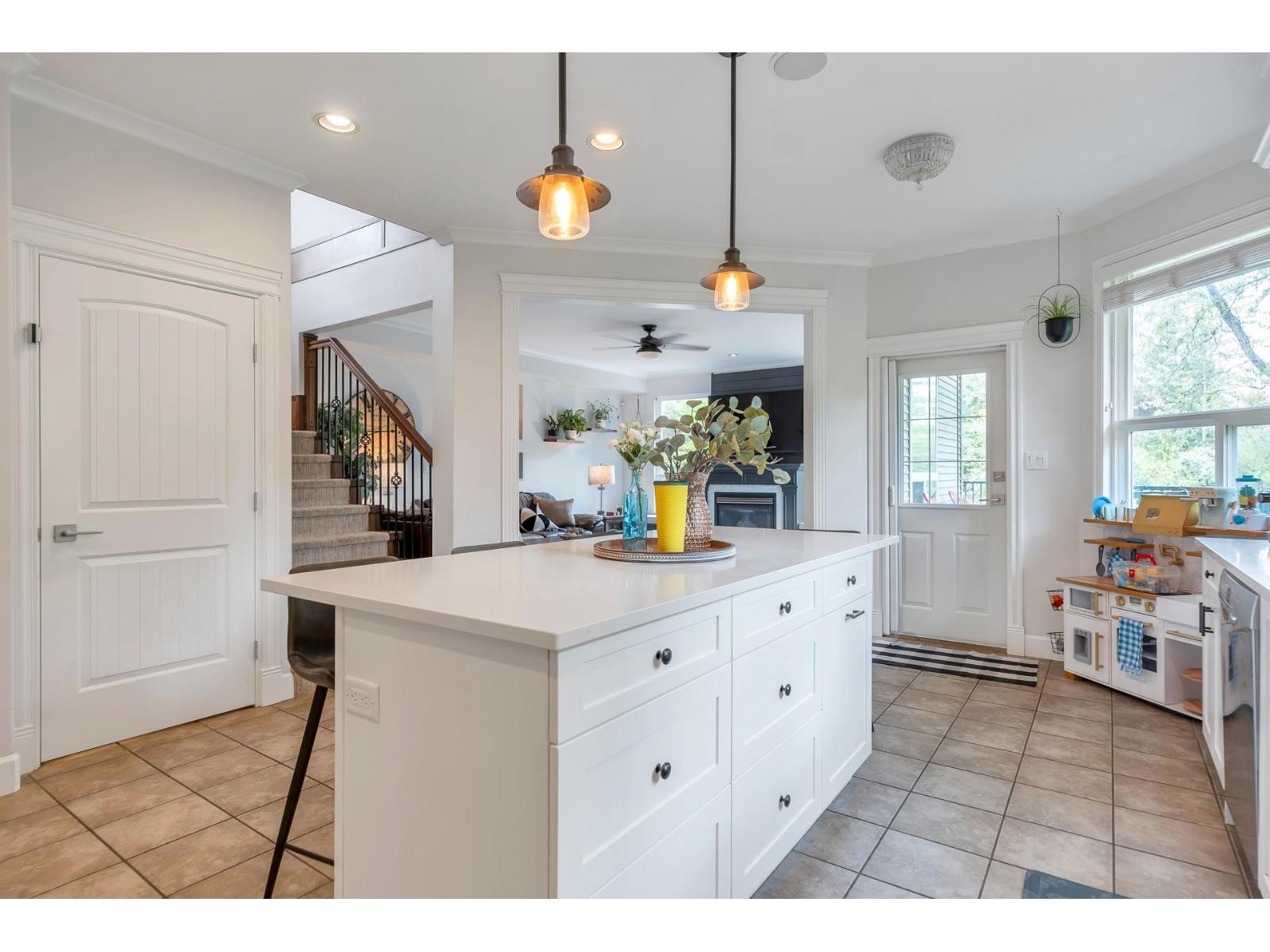 9434 216a Street, Langley, British Columbia  V1M 4E2 - Photo 11 - R3099068