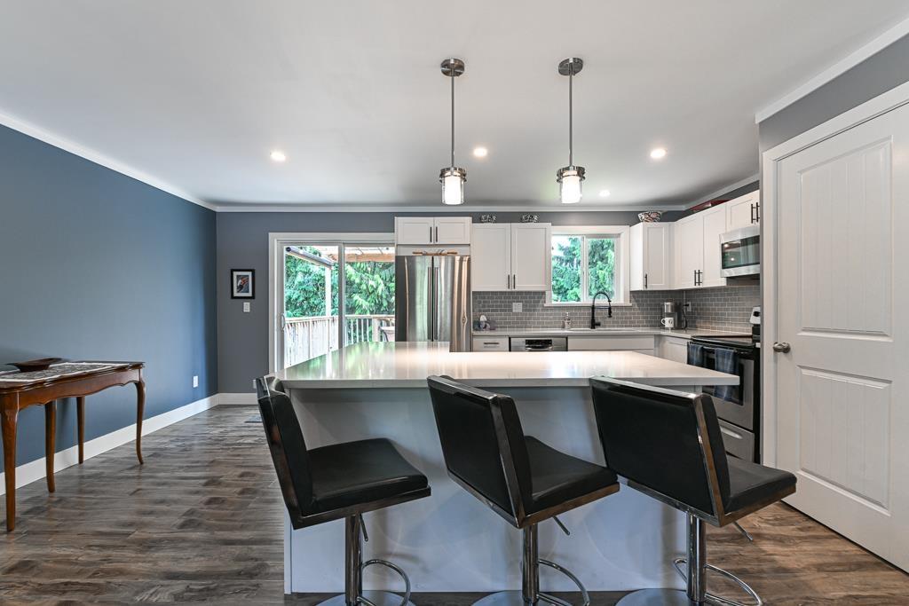 32354 14 Avenue, Mission, British Columbia  V2V 2N7 - Photo 9 - R3099212