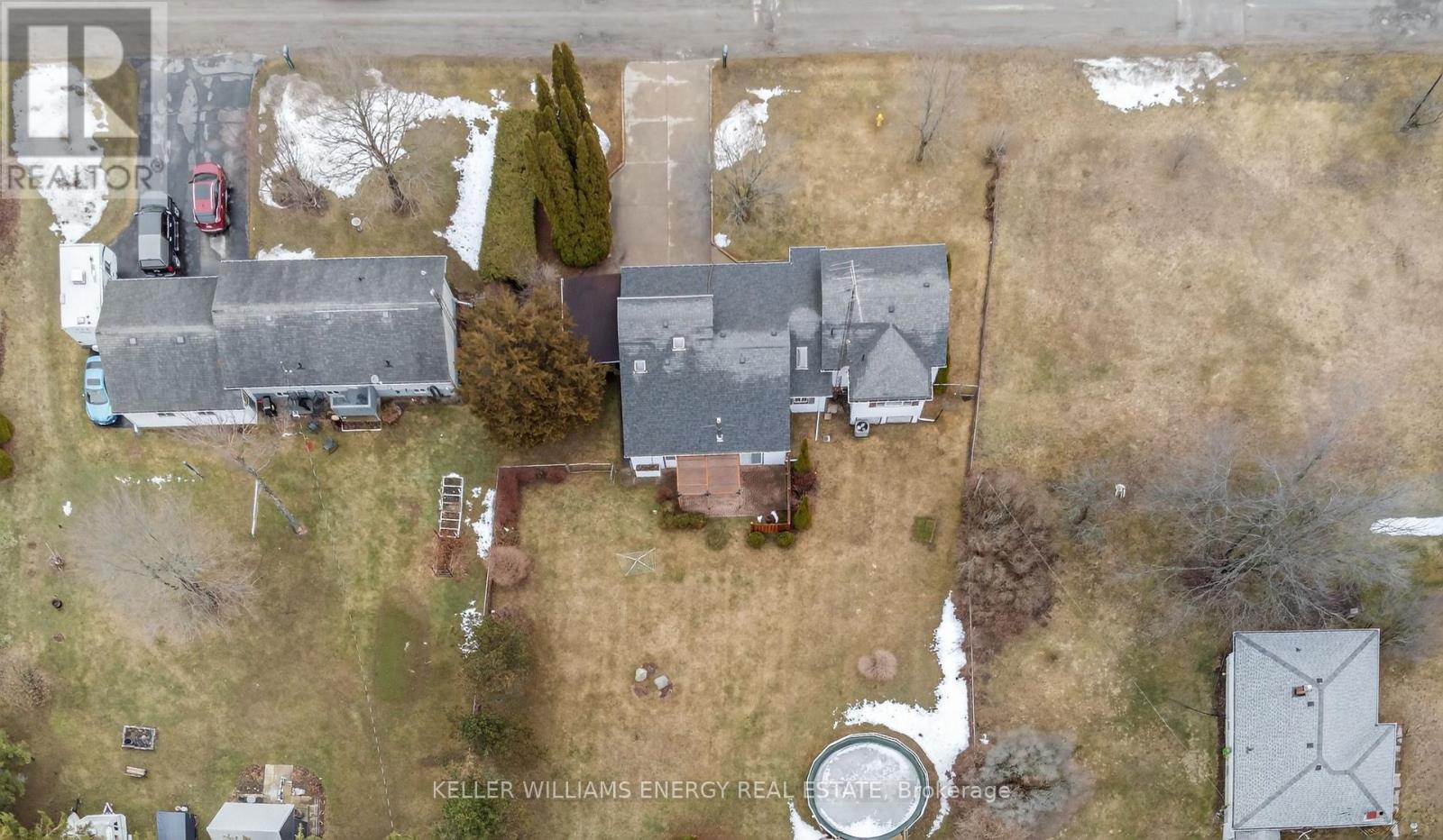 4 Mary Avenue, Prince Edward County (Wellington Ward), Ontario  K0K 3L0 - Photo 37 - X12879582