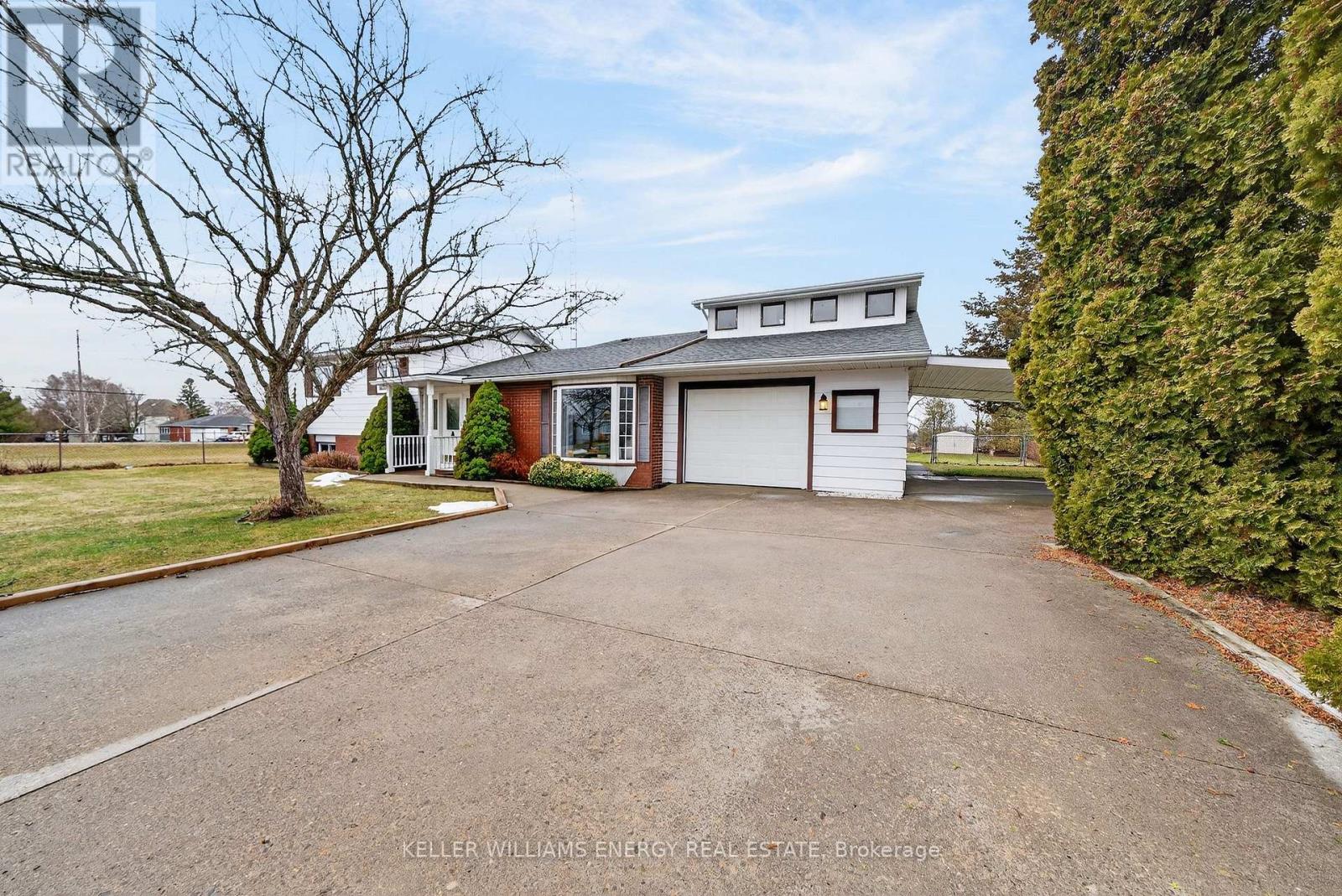 4 Mary Avenue, Prince Edward County (Wellington Ward), Ontario  K0K 3L0 - Photo 46 - X12879582