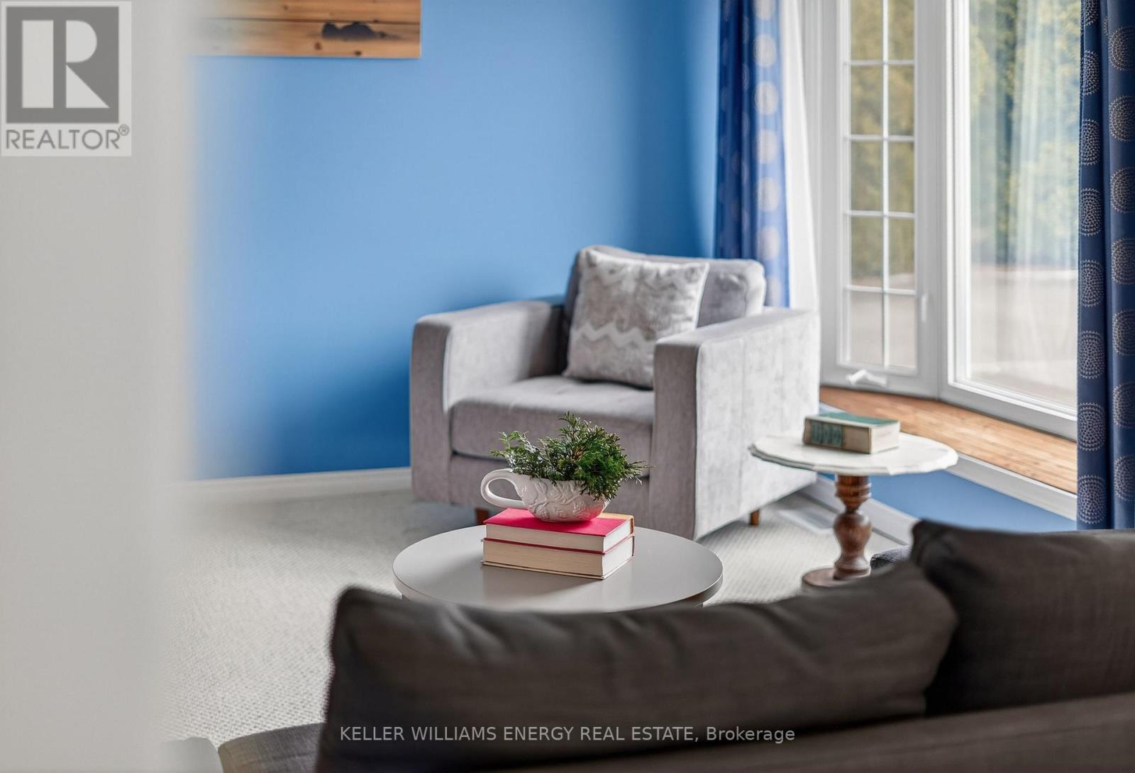 4 Mary Avenue, Prince Edward County (Wellington Ward), Ontario  K0K 3L0 - Photo 5 - X12879582