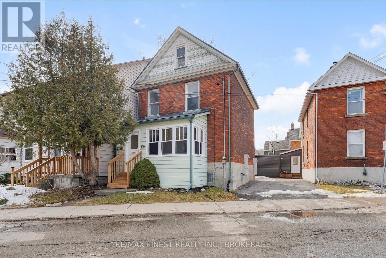 196 Ordnance Street, Kingston, Ontario  K7K 1H1 - Photo 2 - X12879756