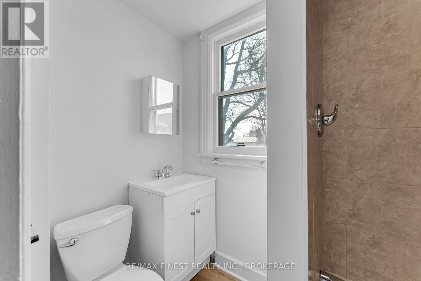 196 Ordnance Street, Kingston, Ontario  K7K 1H1 - Photo 26 - X12879756