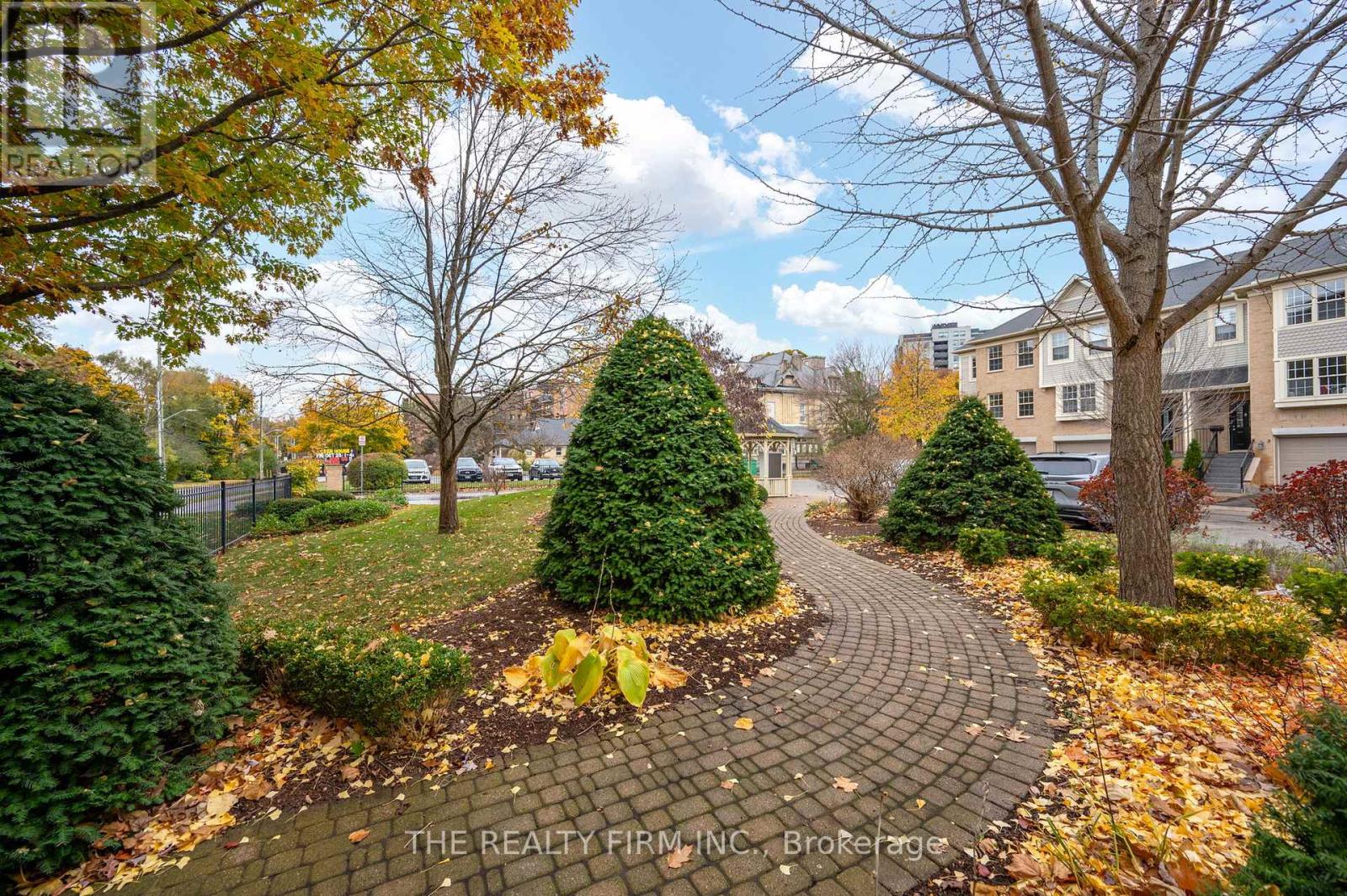 5 - 30 Grand Avenue, London South, Ontario  N6C 1K8 - Photo 26 - X12879514