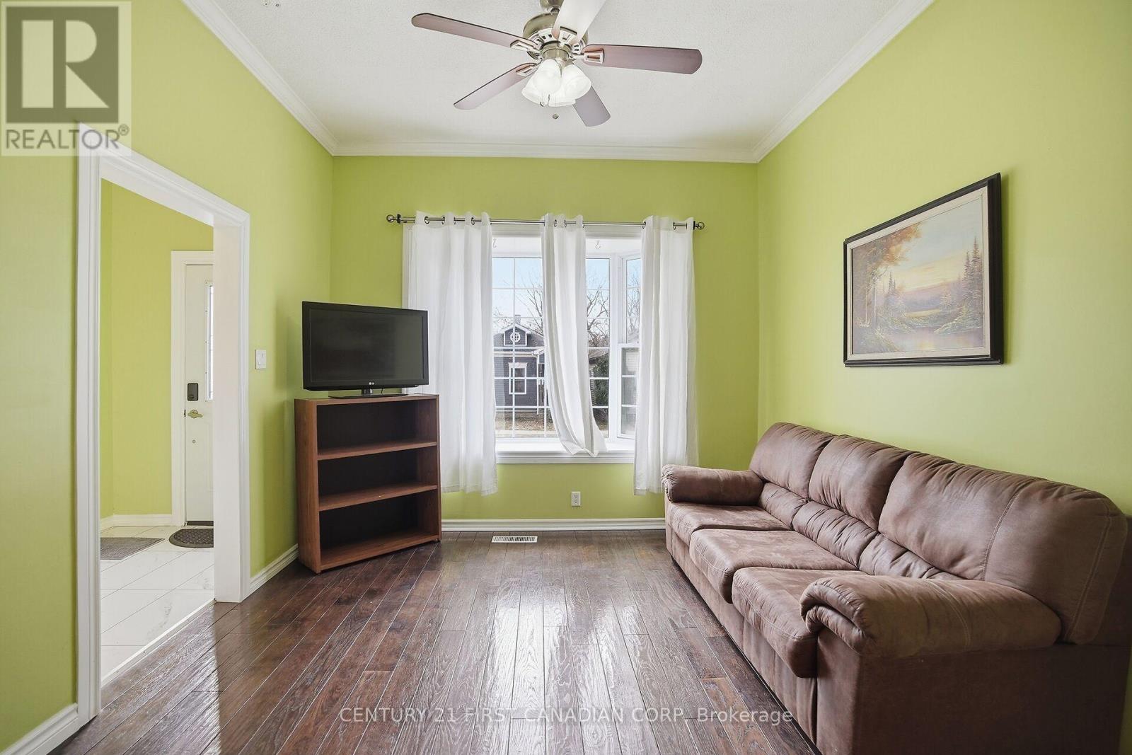 228 South Street, London East, Ontario  N6B 1B4 - Photo 12 - X12879638