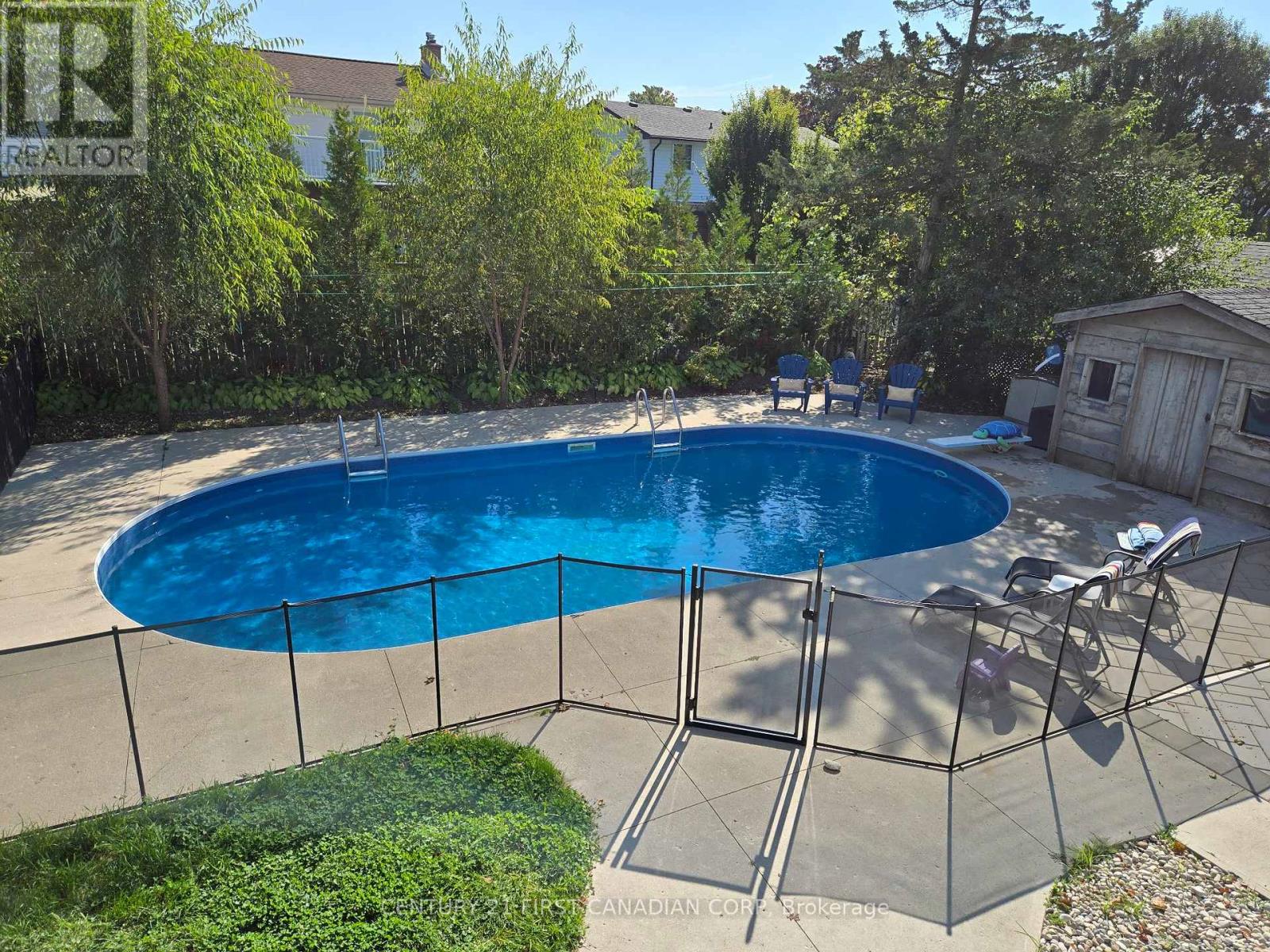 737 Village Green Avenue, London South, Ontario  N6K 1H3 - Photo 48 - X12879718