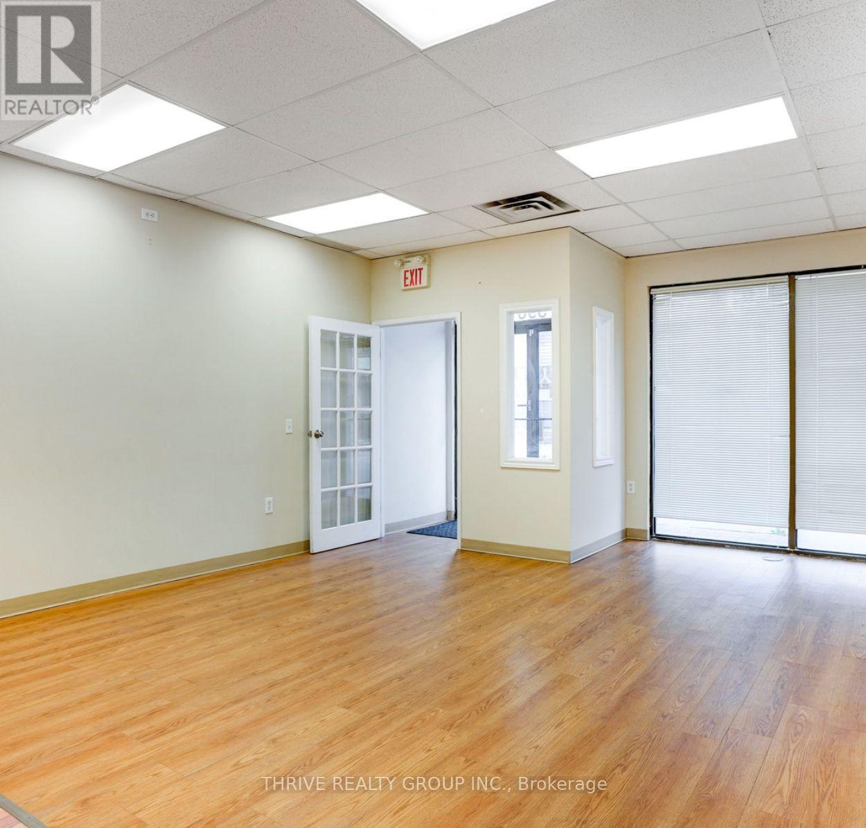 396 Clarence Street, London East, Ontario  N6A 3M6 - Photo 3 - X12879778