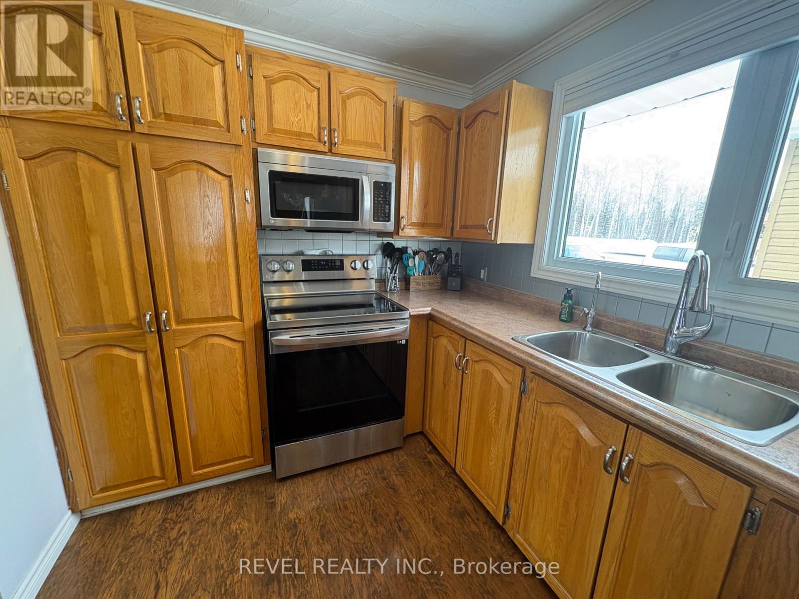 701 Highway 652 Highway, Cochrane, Ontario  P0L 1C0 - Photo 10 - T12879526