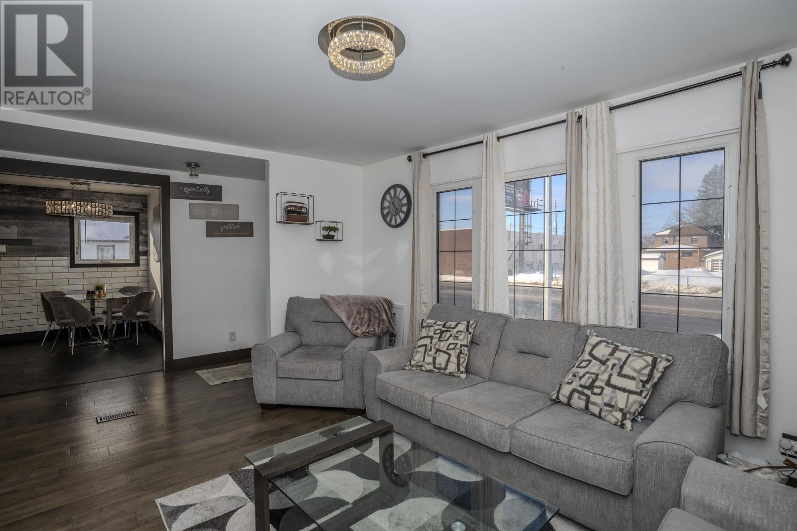 1436 Arthur St E, Thunder Bay, Ontario  P7E 5N4 - Photo 12 - TB2600394