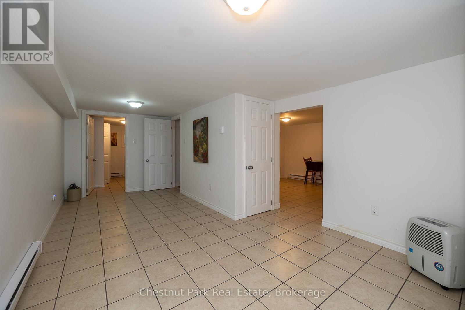 79 Howard Bowman Drive, Northern Bruce Peninsula, Ontario  N0H 2R0 - Photo 24 - X12879492