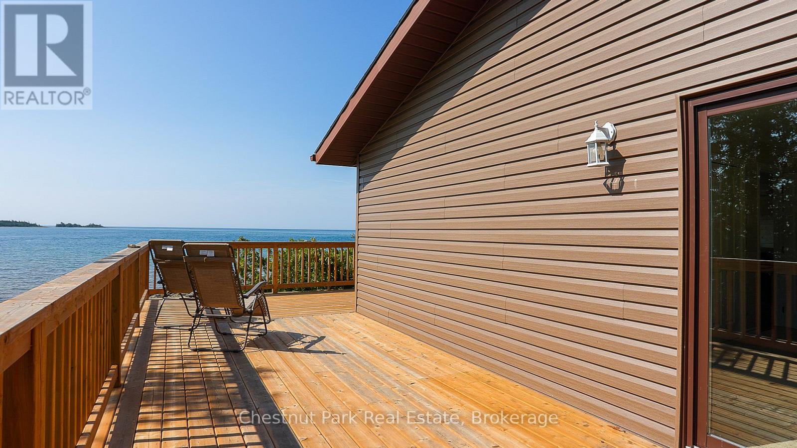 79 Howard Bowman Drive, Northern Bruce Peninsula, Ontario  N0H 2R0 - Photo 36 - X12879492