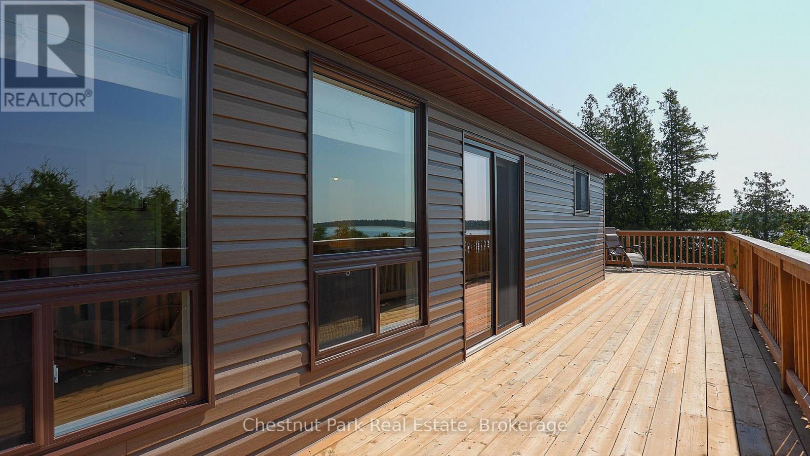 79 Howard Bowman Drive, Northern Bruce Peninsula, Ontario  N0H 2R0 - Photo 34 - X12879492