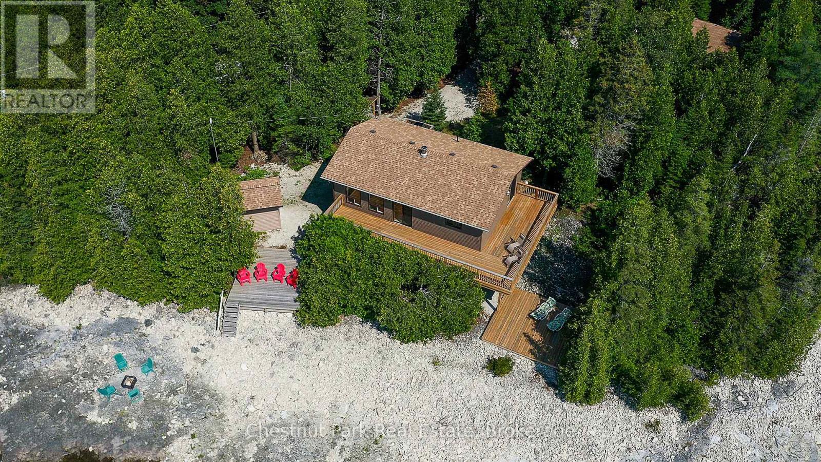 79 Howard Bowman Drive, Northern Bruce Peninsula, Ontario  N0H 2R0 - Photo 4 - X12879492