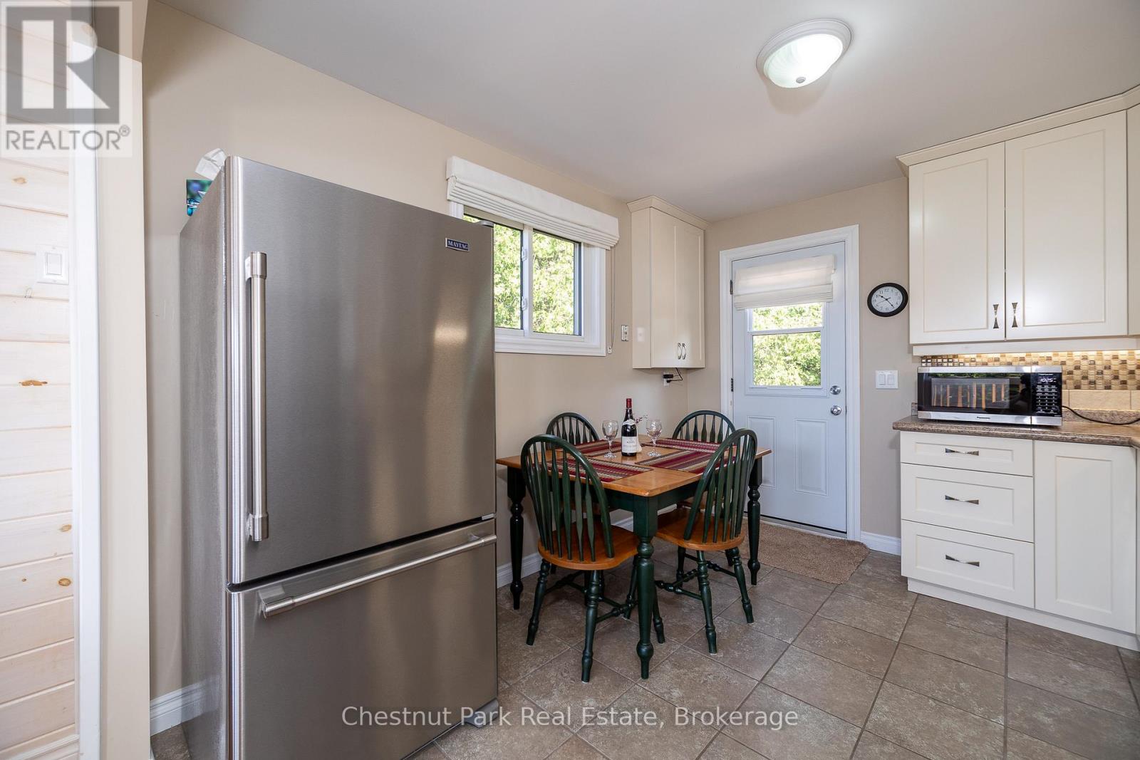 79 Howard Bowman Drive, Northern Bruce Peninsula, Ontario  N0H 2R0 - Photo 7 - X12879492