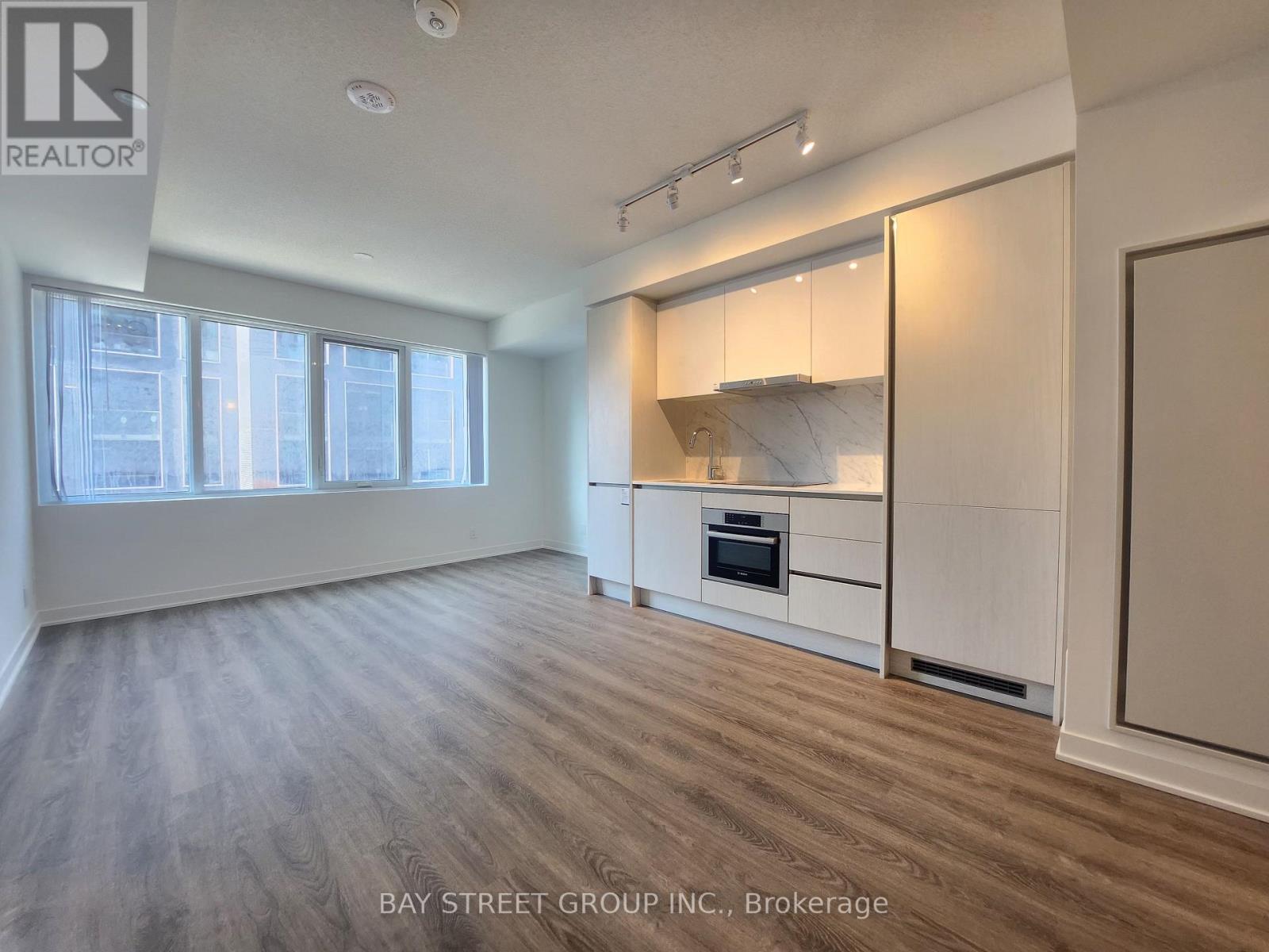 716 - 180 Front Street E, Toronto, Ontario  M5A 0K9 - Photo 4 - C12852710