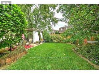 30 Deborah Court, St. Catharines, Ontario  L2P 3R6 - Photo 35 - X12879772