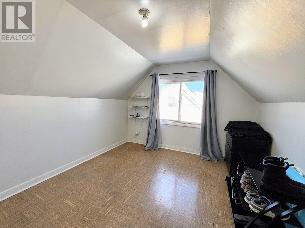 16 Wenonah Dr, Manitouwadge, Ontario  P0T 2C0 - Photo 12 - TB2600429